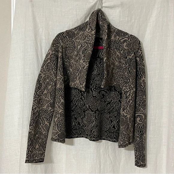 Mary Made In Italy Wool Blend Button Cowl Neck Cardigan Black Gray Sz Medium - Picture 6 of 6